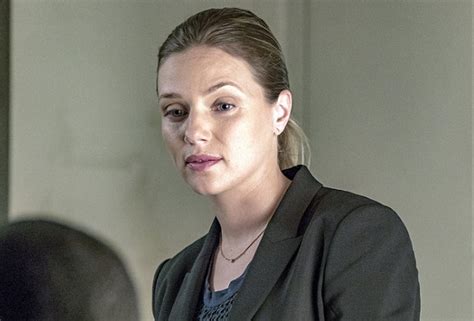 ‘Chicago PD’ Season 5: Tracy Spiridakos Promoted to Series Regular – TVLine