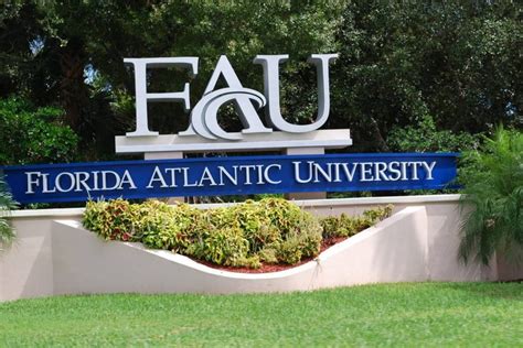 17 Best images about FAU - Florida Atlantic University Owls on Pinterest | Football team ...