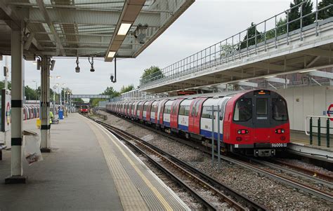 You Can Ride A Disused Part Of The Jubilee Line This February | Londonist