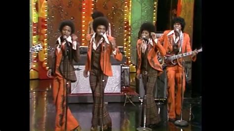 The Jackson 5 - Dancing Machine - Tonight Show with Johnny Carson 1974 ...