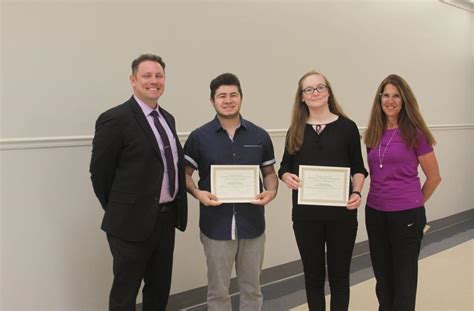 Clarksville-Montgomery County schools honors Valedictorians ...