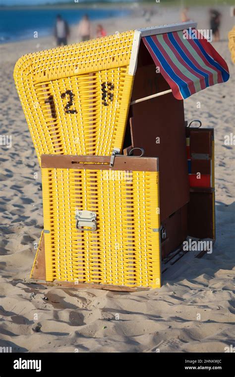 Adirondack chair on beach hi-res stock photography and images - Alamy
