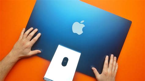 NEW M1 iMac 24-inch Unboxing + Hands On! 👀 (Blue) in 2022 | Imac, Unboxing, Hands