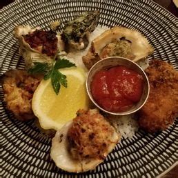 SHUCKERS OYSTER BAR - 578 Photos & 559 Reviews - 411 University St, Seattle, WA - Yelp