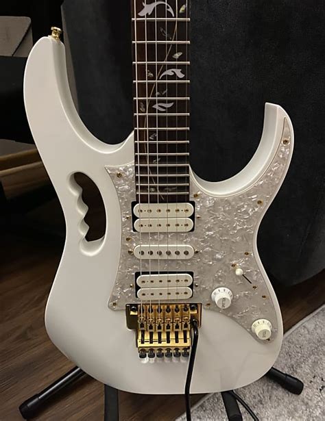 ibanez Jem7v-wh 2012 - White | Reverb