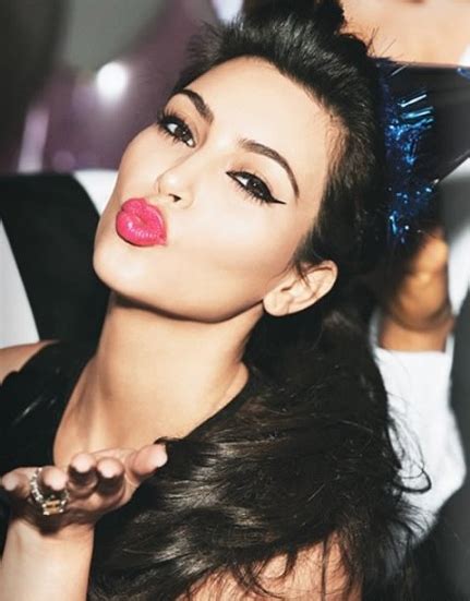 Kim Kardashian Beauty and Style: Kim Kardashian Makeup Looks