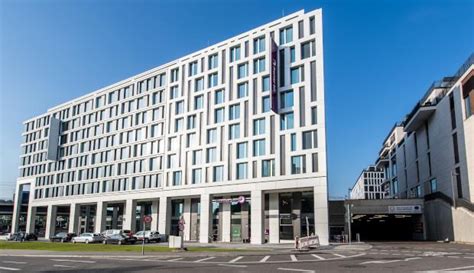 Stuttgart City Centre Hotel | Germany | Premier Inn