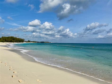 Atlantis Paradise Island Welcomes Guests Back to The Bahamas - R We ...