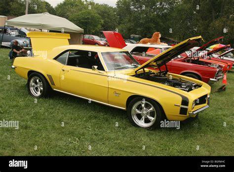 1969 Camaro Ss 396 Yellow