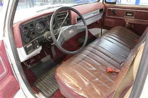 Custom Upholstery Options For 1973-1987 Chevy Trucks - Hot Rod Network