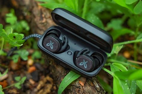 These Brand New Wireless Jaybird Vista 2 Earbuds are Earthproof