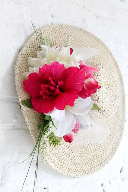 Stunning DIY Flower Hat For Summer Days - Styleoholic