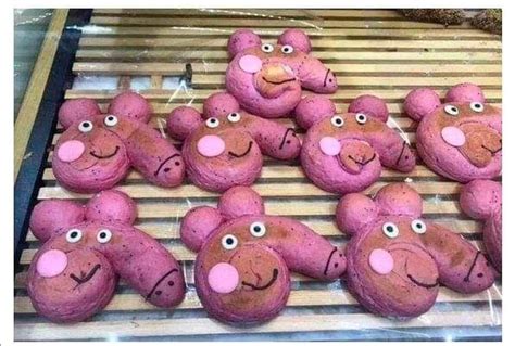 Peppa pig says happy new year : r/StupidFood