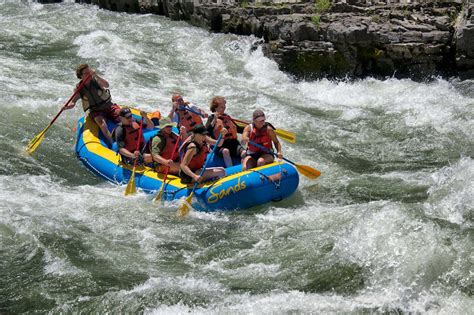 Jackson Hole Whitewater Rafting verses a Scenic Float Trip