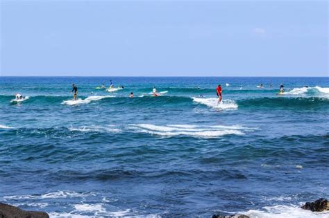 Top 5 Surf Breaks in Kailua-Kona - Hawaii Real Estate Market & Trends | Hawaii Life