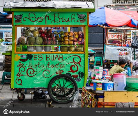 Traditional food stalls in Jakarta, Indonesia – Stock Editorial Photo ...