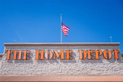 Home Depot Broke Law By Making Worker Remove 'BLM,' Feds Say | HuffPost Latest News