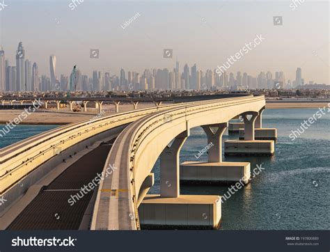 Monorail Palm Jumeirah Dubai Stock Photo 197800889 | Shutterstock