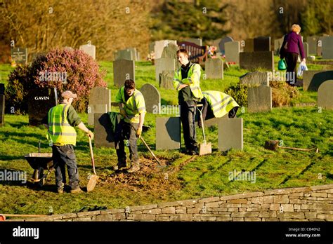 Digging A Grave High Resolution Stock Photography and Images - Alamy