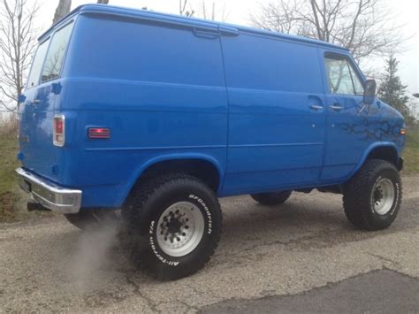 1979 Chevrolet /Pathfinder 4x4 van for sale: photos, technical specifications, description