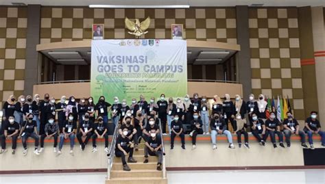 Ribuan Mahasiswa Ikut Vaksinasi Go To Campus Universitas Pamulang - siarnitas