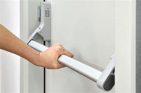 A Helpful Guide To Emergency Exit Door Locks | Casey Locksmiths