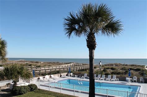 Beachside Motel — Amelia Island, FL in 2021 | Amelia island hotels, Amelia island, Florida hotels