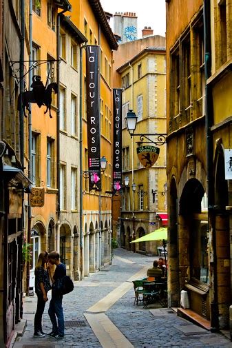 Experience Lyon, France, like a local | Never Ending Honeymoon