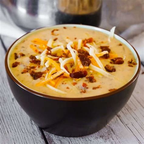 Bacon Cheeseburger Soup - THIS IS NOT DIET FOOD