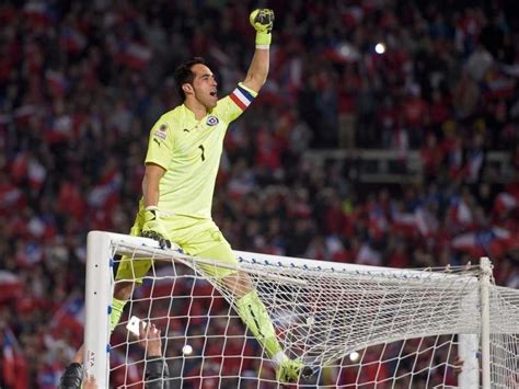 Copa America Win is a Dream Come True: Chile Goalkeeper Claudio Bravo | Football News