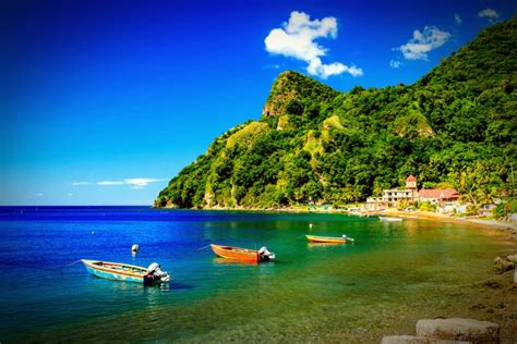 The 6 Best Beaches in Dominica - AllTheRooms - The Vacation Rental Experts