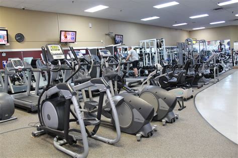 Equipment & Amenities - America's Fitness Center