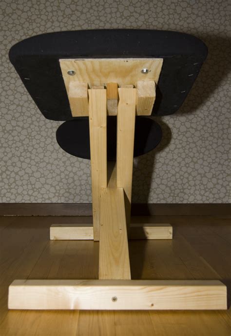 Building a DIY balance chair