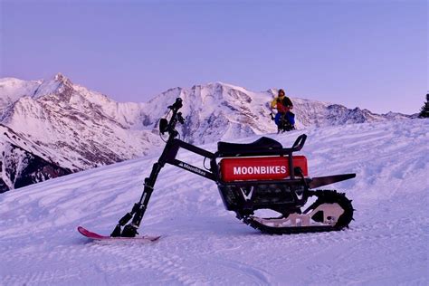 Full-throttle electric snow bikes quietly tear up Alpine powder