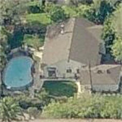 Matthew Perry's House (former) in Los Angeles, CA (#3) - Virtual Globetrotting