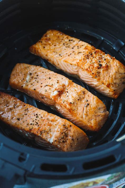 The Best Air Fryer Salmon Recipe (With Garlic Lemon Butter Sauce)