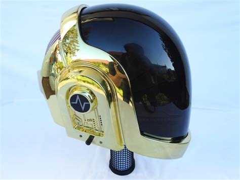 The Perfect Daft Punk Helmet | Telekom Electronic Beats