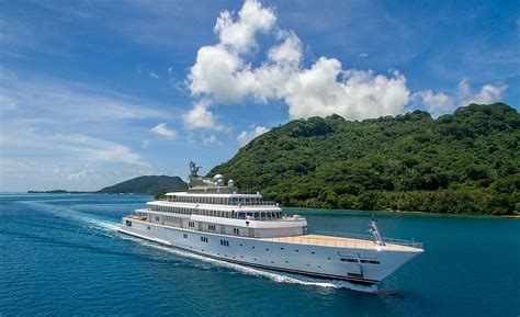 As 2023 comes to an end, billionaires are flocking to St. Barth's with their massive superyachts ...