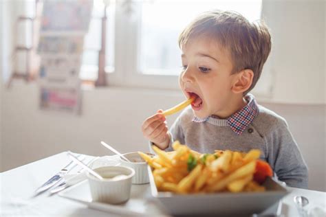 My Child Won’t Eat Anything But Junk Food: How to Deal With Snacks ...