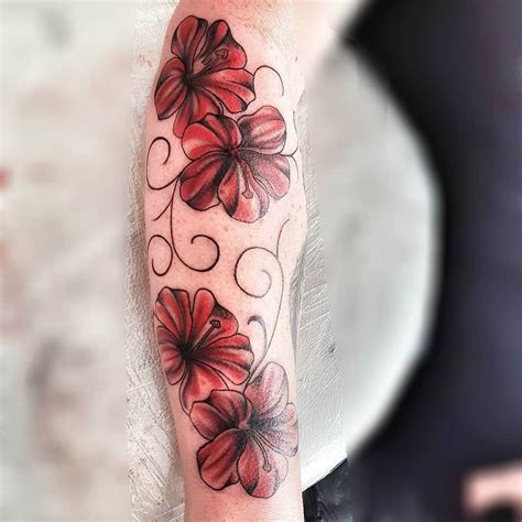 20 Best Hibiscus Tattoo Designs to Inspire You