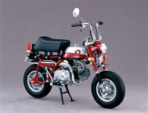 22YM HONDA MONKEY 125