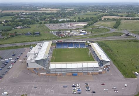 Colchester United - Colchester Community Stadium | Estádios, Ginásio