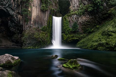 6 Oregon Waterfalls for a Hike, a Picnic, or Even a Nap | Portland Monthly