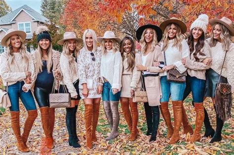 What Is Christian Girl Autumn? - InsideHook | Girls fall outfits, White ...