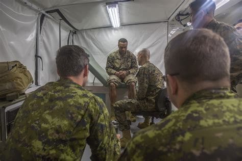 Navy Corpsmen hold training with Canadian Armed Forces medical technicians > Marine Corps Forces ...