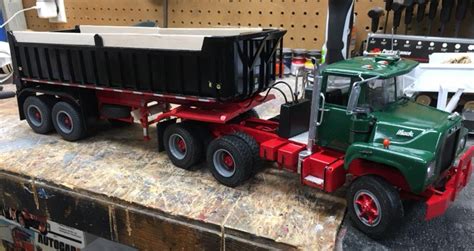 Pin by Steve Stewart on Model trucks | Model truck kits, Mack trucks, Car model