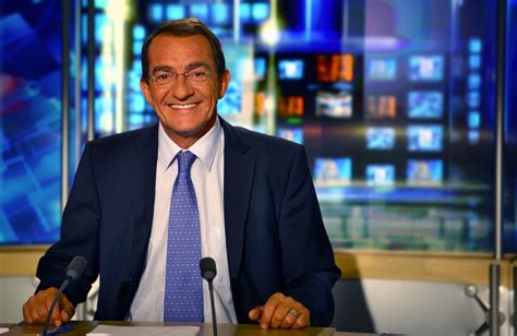 Jean-Pierre Pernaut : retour en images sur ses 30 ans de JT - Télé Star