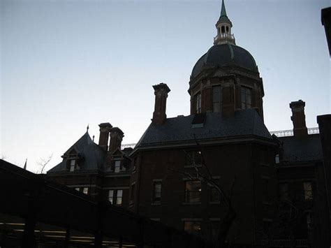 Bloomberg’s Mega-Gift to Johns Hopkins Follows Tuition-Free Trend - Non ...