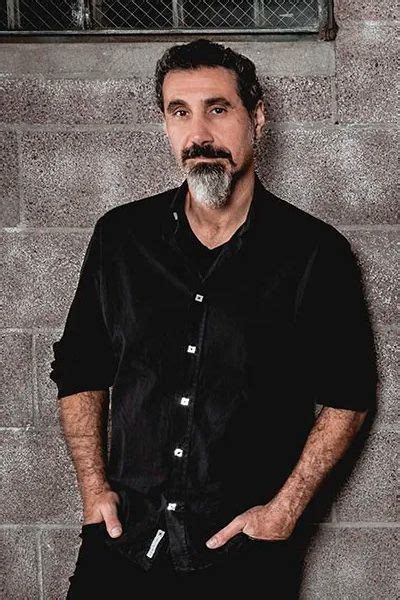 Serj Tankian (System of a Down) ofrece su particular definición del nü metal - MariskalRock.com ...