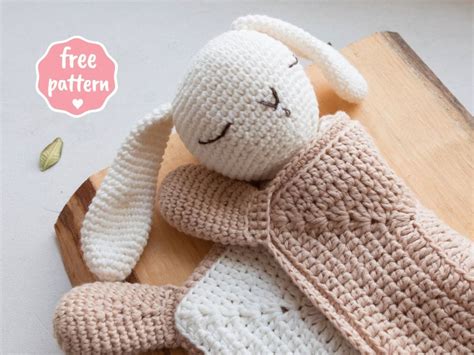 Sleepy Bunny Lovey - Free Crochet Pattern